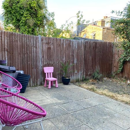 A Lovely Guest Room In West London Exterior photo